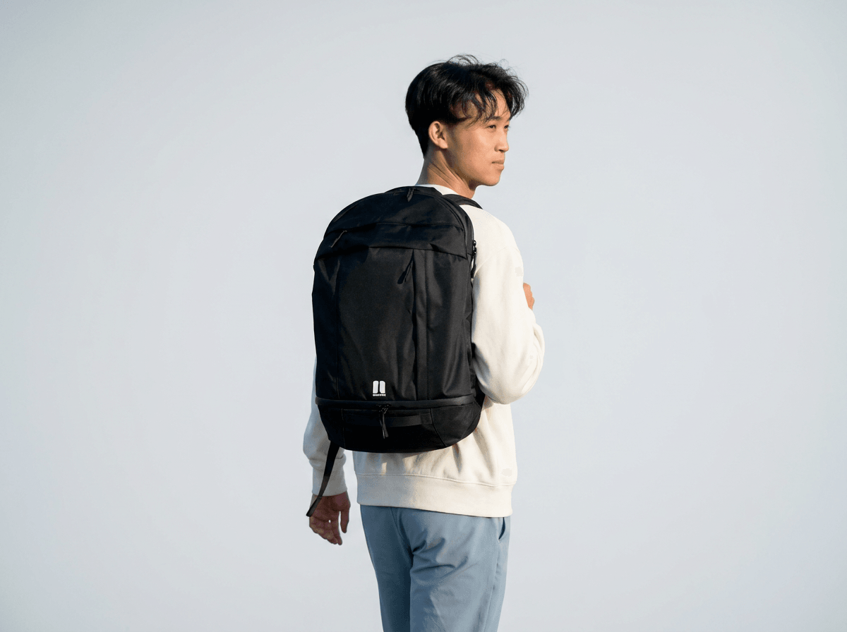 ジャケットスタイルに合わせたVarsity Pack